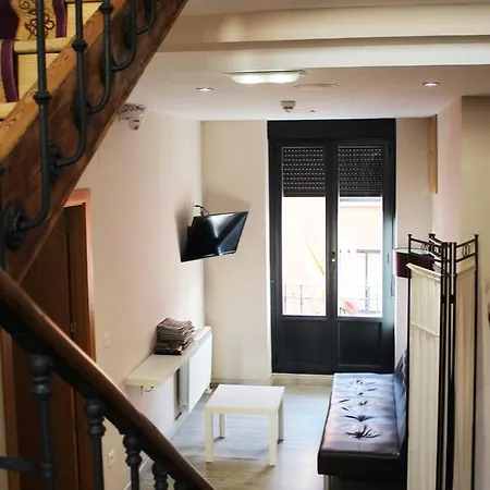 Muralla Leonesa Hostel *