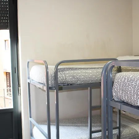 Muralla Leonesa Hostel